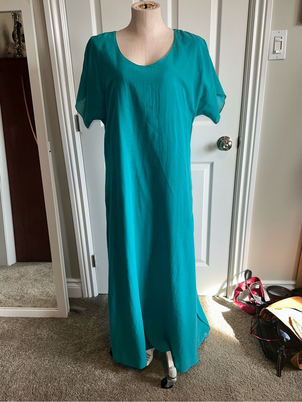 Linda Lundstrom - Tilley Teal Short-Sleeve Maxi Dress - Women